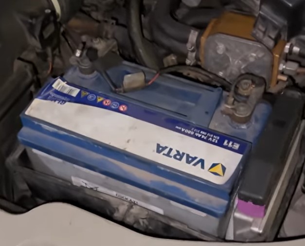 Jaguar X-Type start-stopsuz akü fiyatları